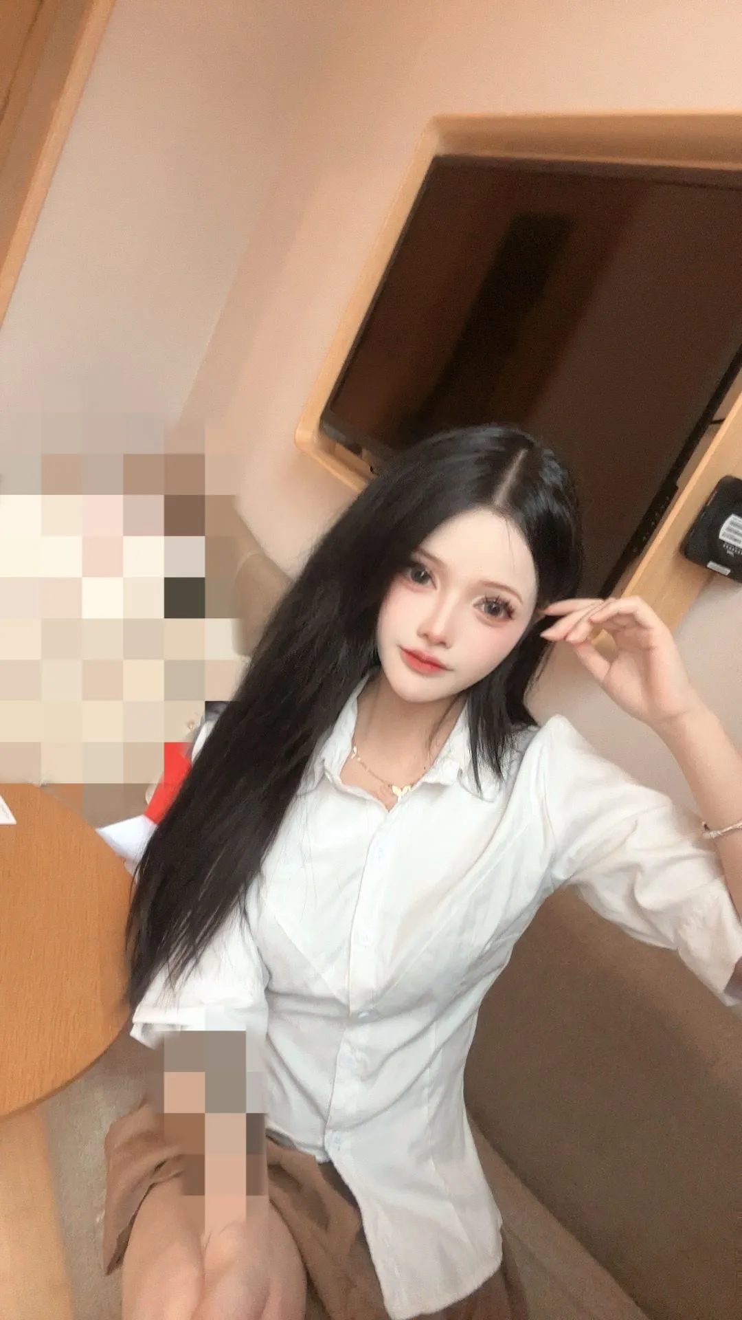 欣欣 07网红萝莉 164/83斤 可纯可yu Gallery 5