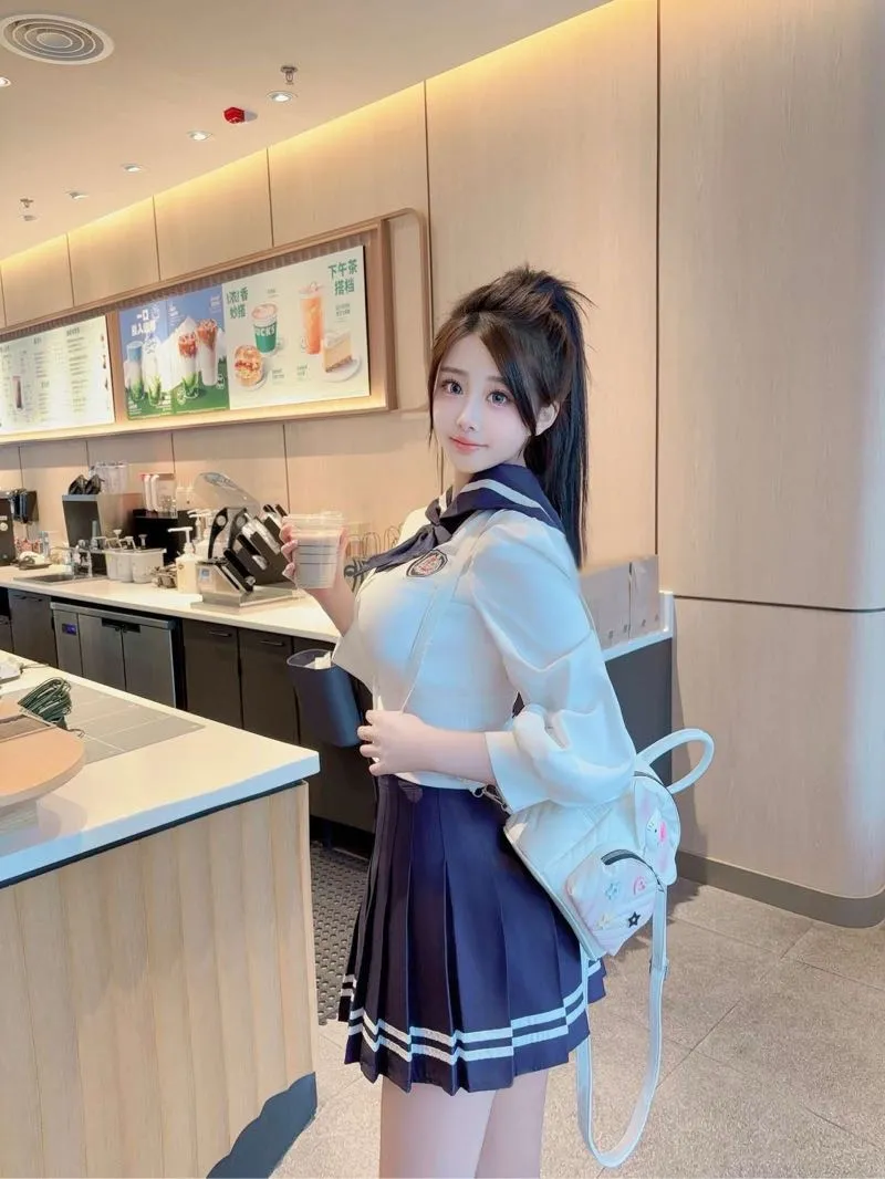 炮架子 咩咩 外表高冷 床上狂野 Gallery 6