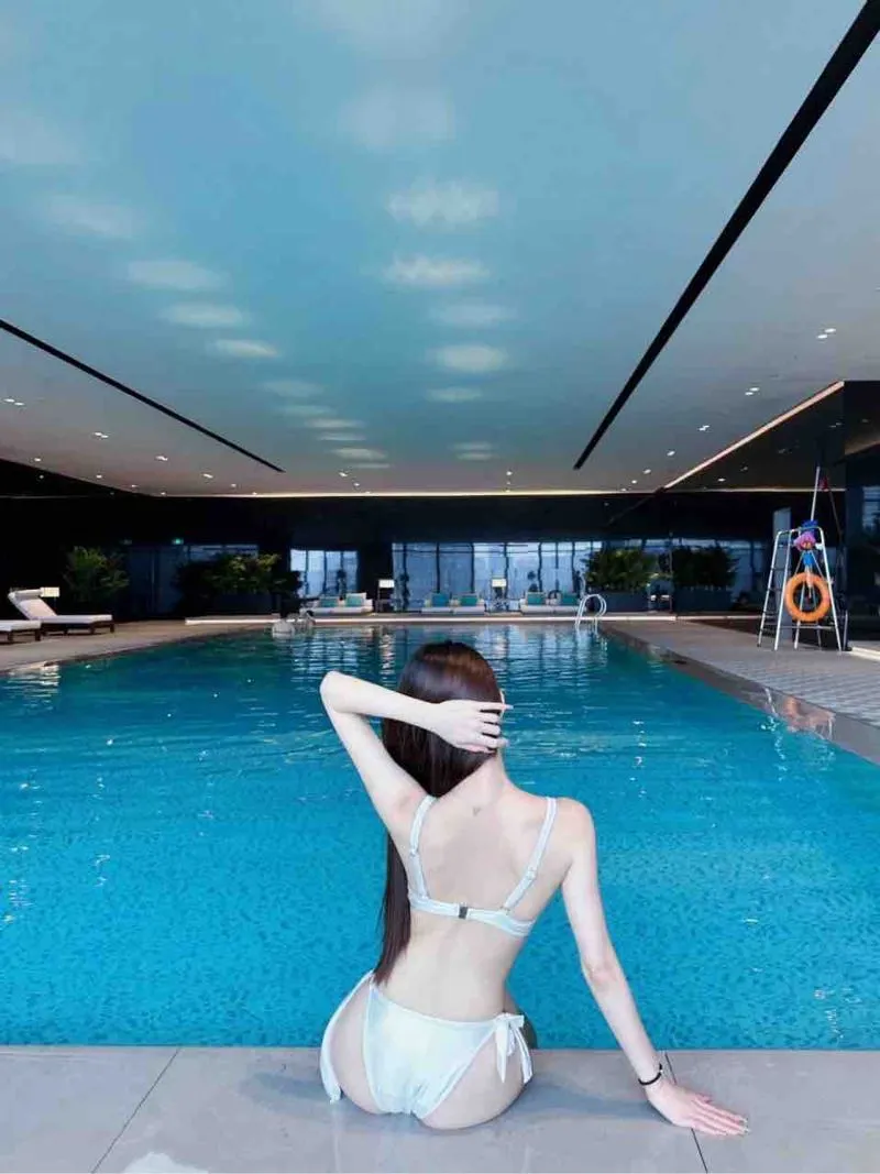 纯欲女友 皮肤雪白 皮肤柔软 Gallery 4