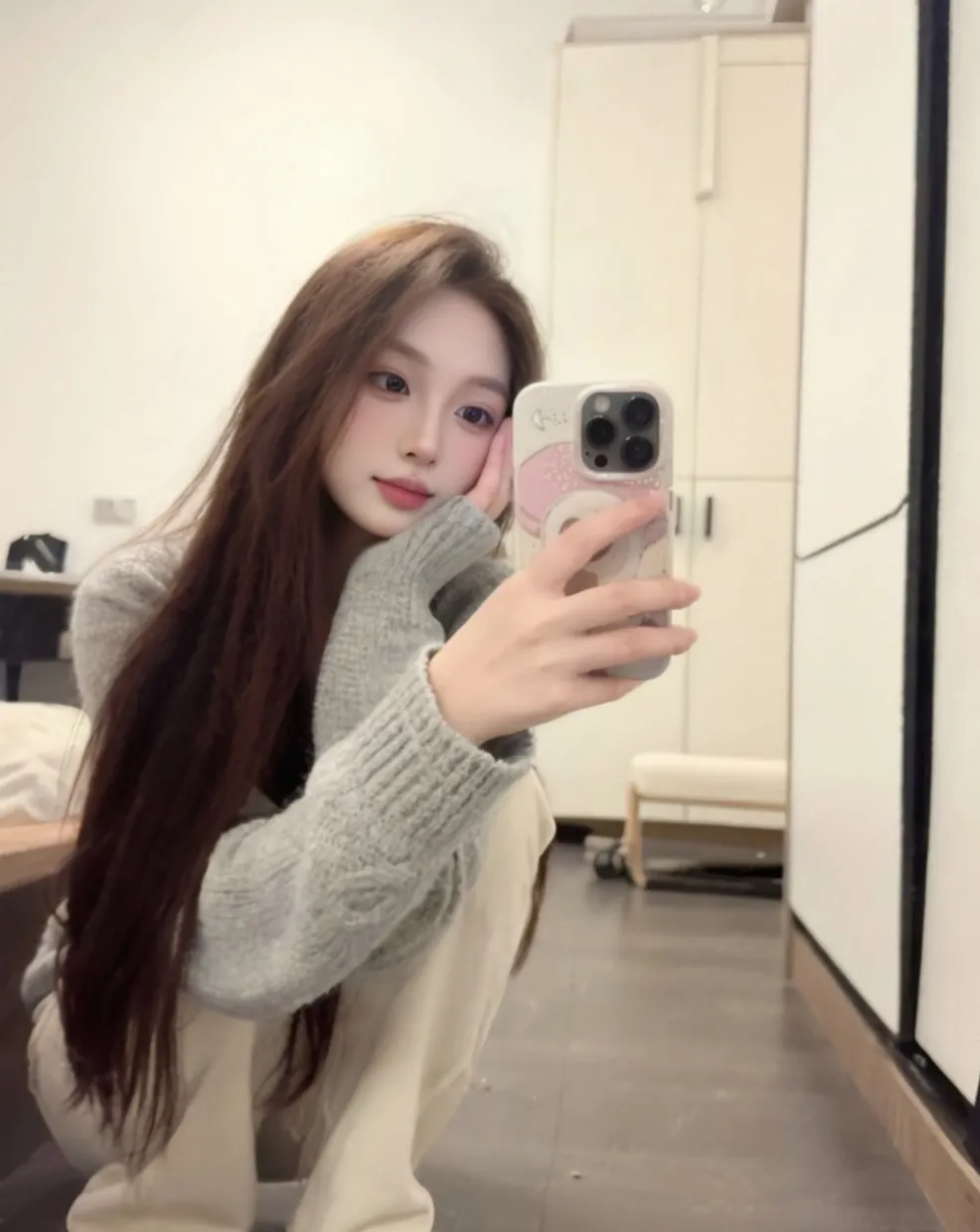 奈奈顶级冷白皮