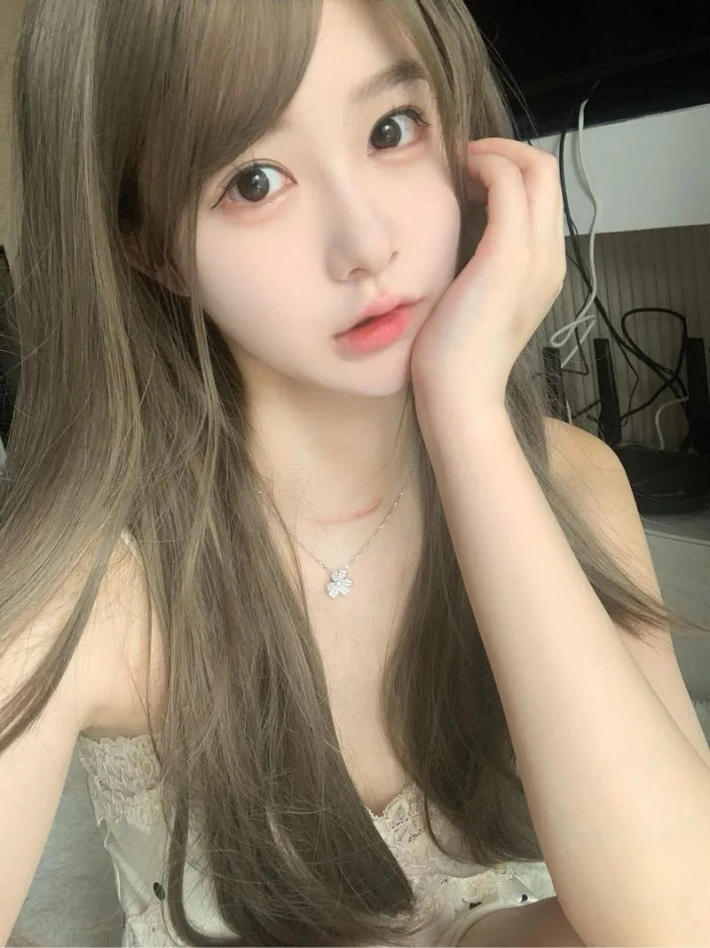 甜美少女鱼乐乐 Gallery 4