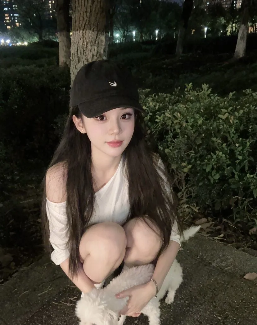 闵行清纯林菲 刚下海兼职 Gallery 1