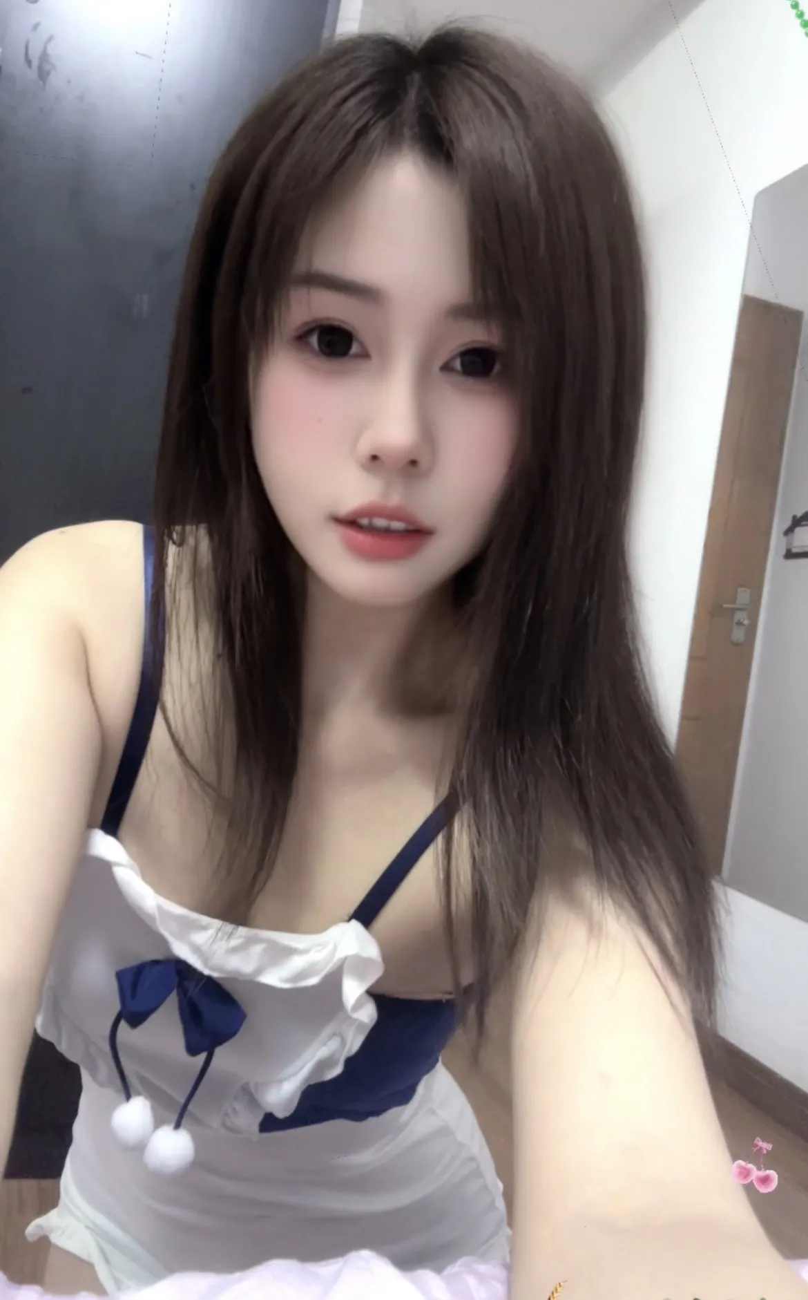 浦东刚下海新人学生妹栗子 Gallery 4