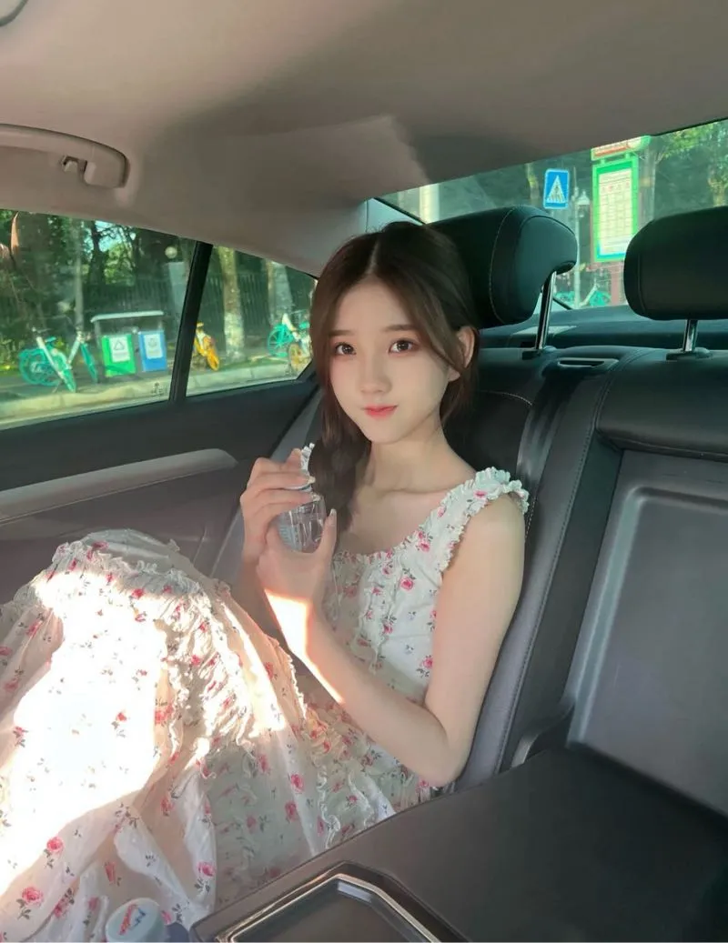 小兜 床上小野猫娇喘销魂 Gallery 4