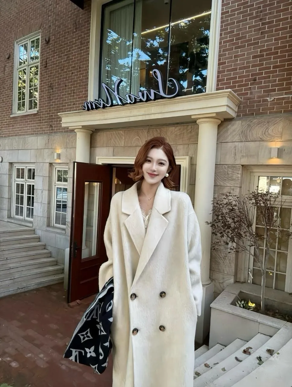 桃子 气质纯御 Gallery 1