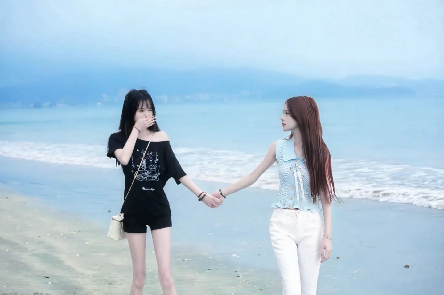 y342小萝莉可双飞 Gallery 5