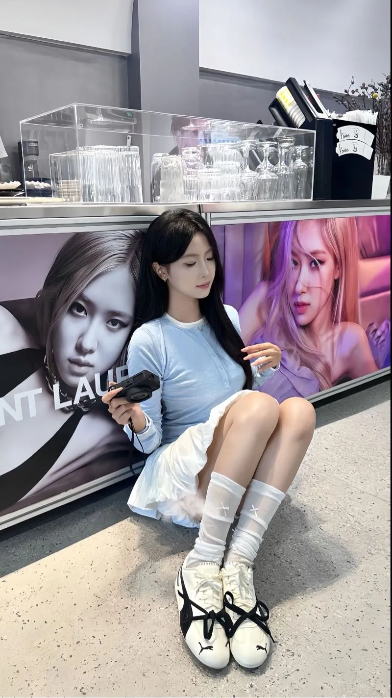 闵行敏敏 三点粉嫩 沪上嫩妹白皙皮肤 Gallery 4