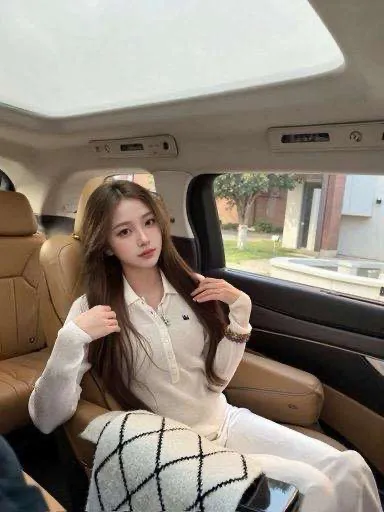 婷婷 极品白小纯 Gallery 2