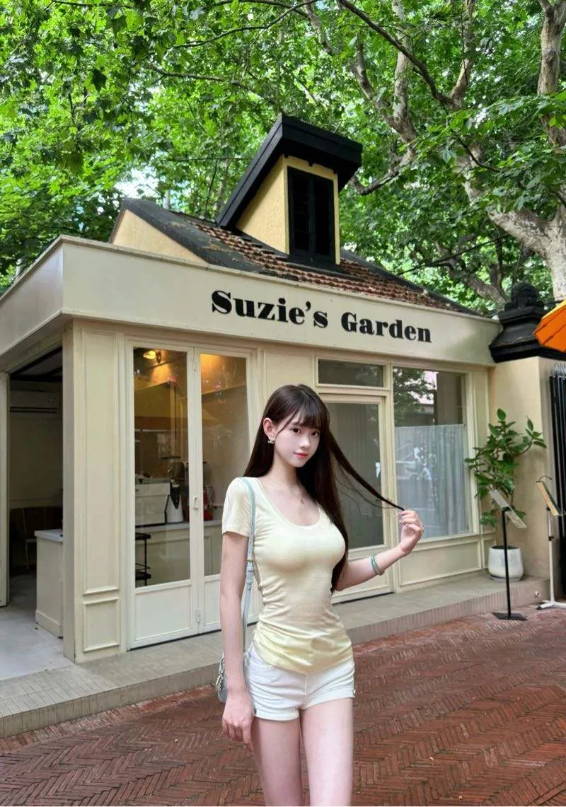 078新人齐刘海网红纯欲白虎首开 Gallery 4