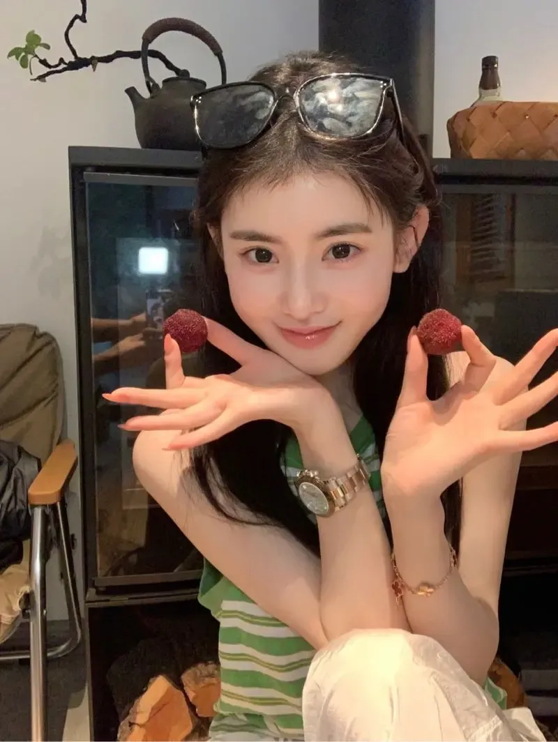 领袖，上海浦东 清纯校花 Gallery 1