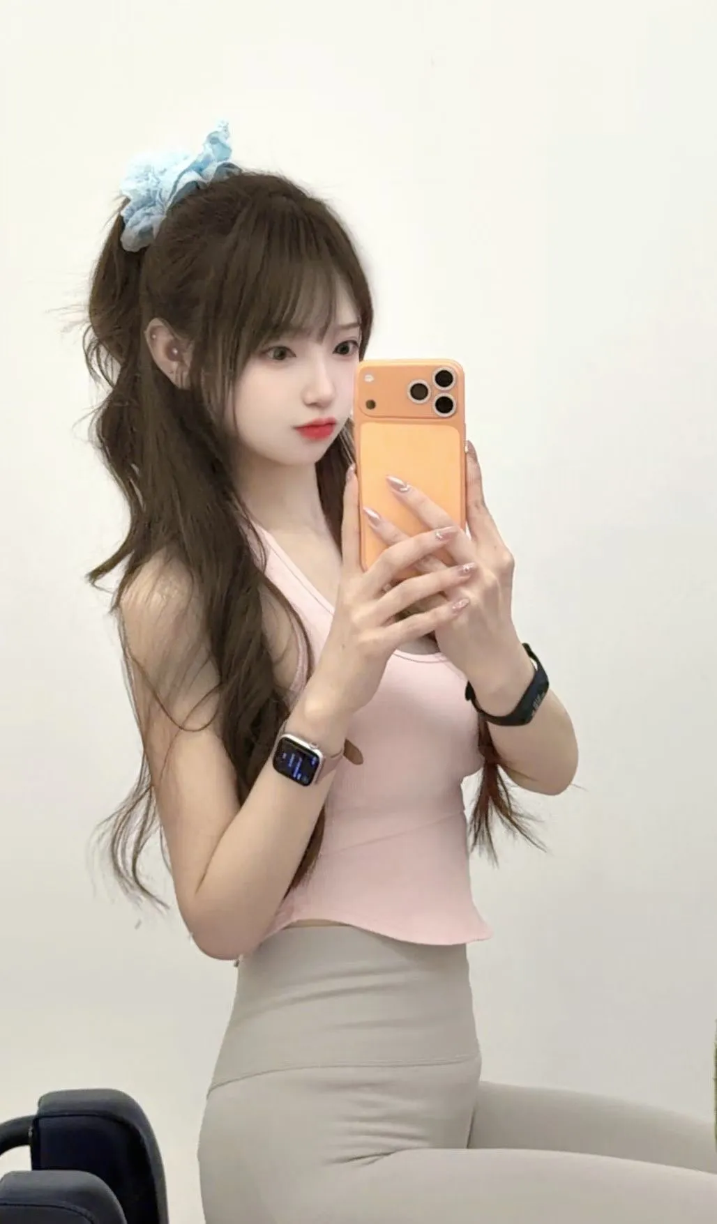 兼职短开 会潮喷 蜿蜒