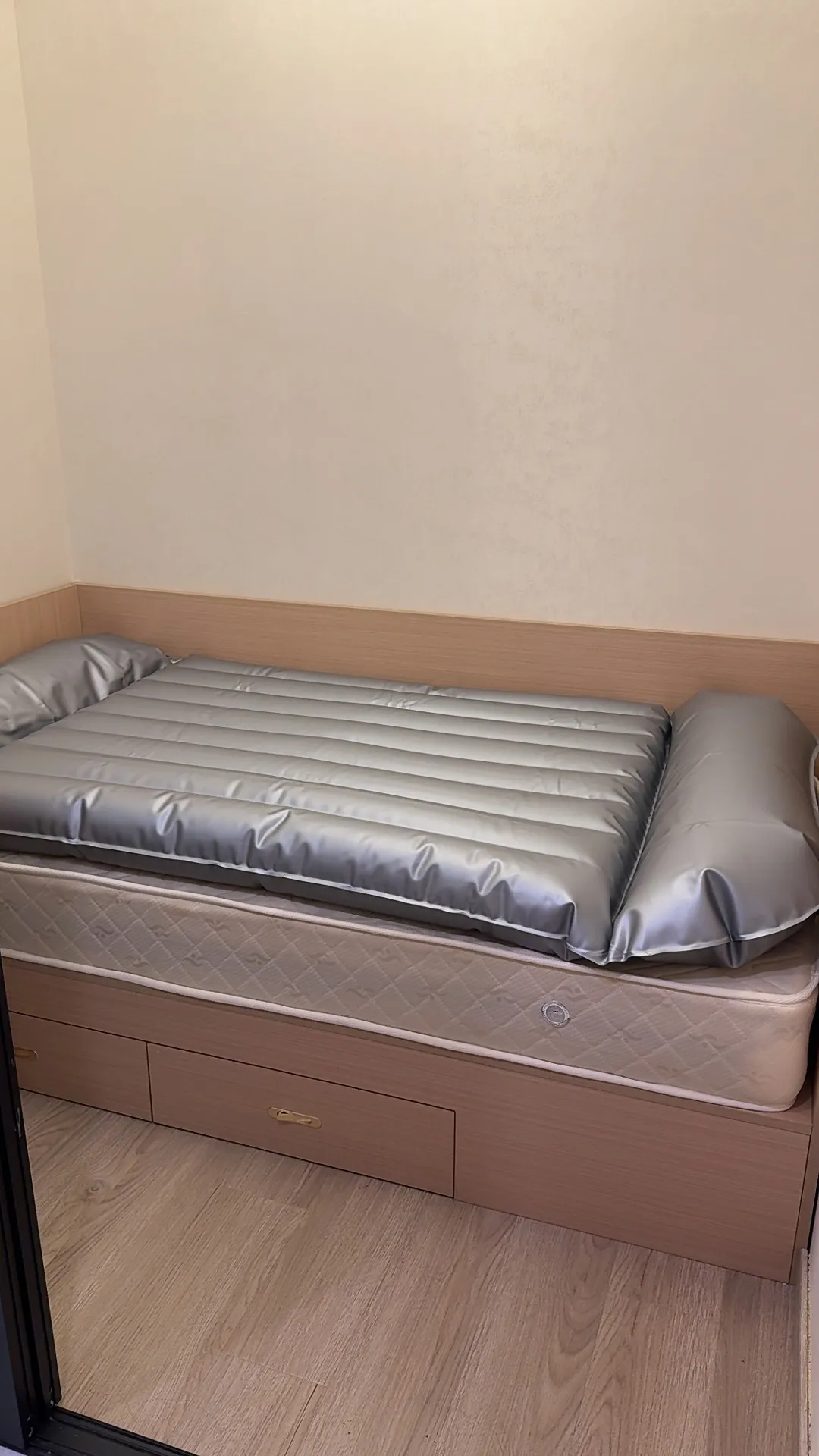 金桥越南风骚人妻水磨 Gallery 6