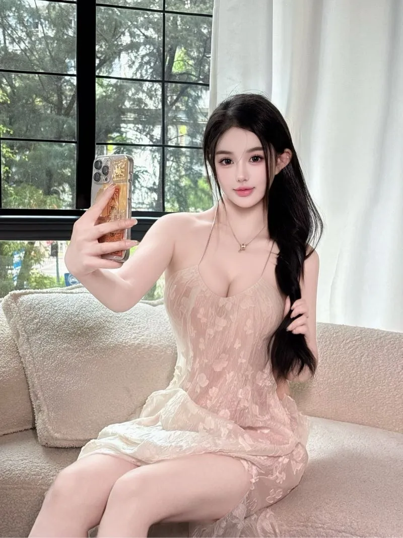 普陀芷芸 极品小嫩妹 极度配合 Gallery 4