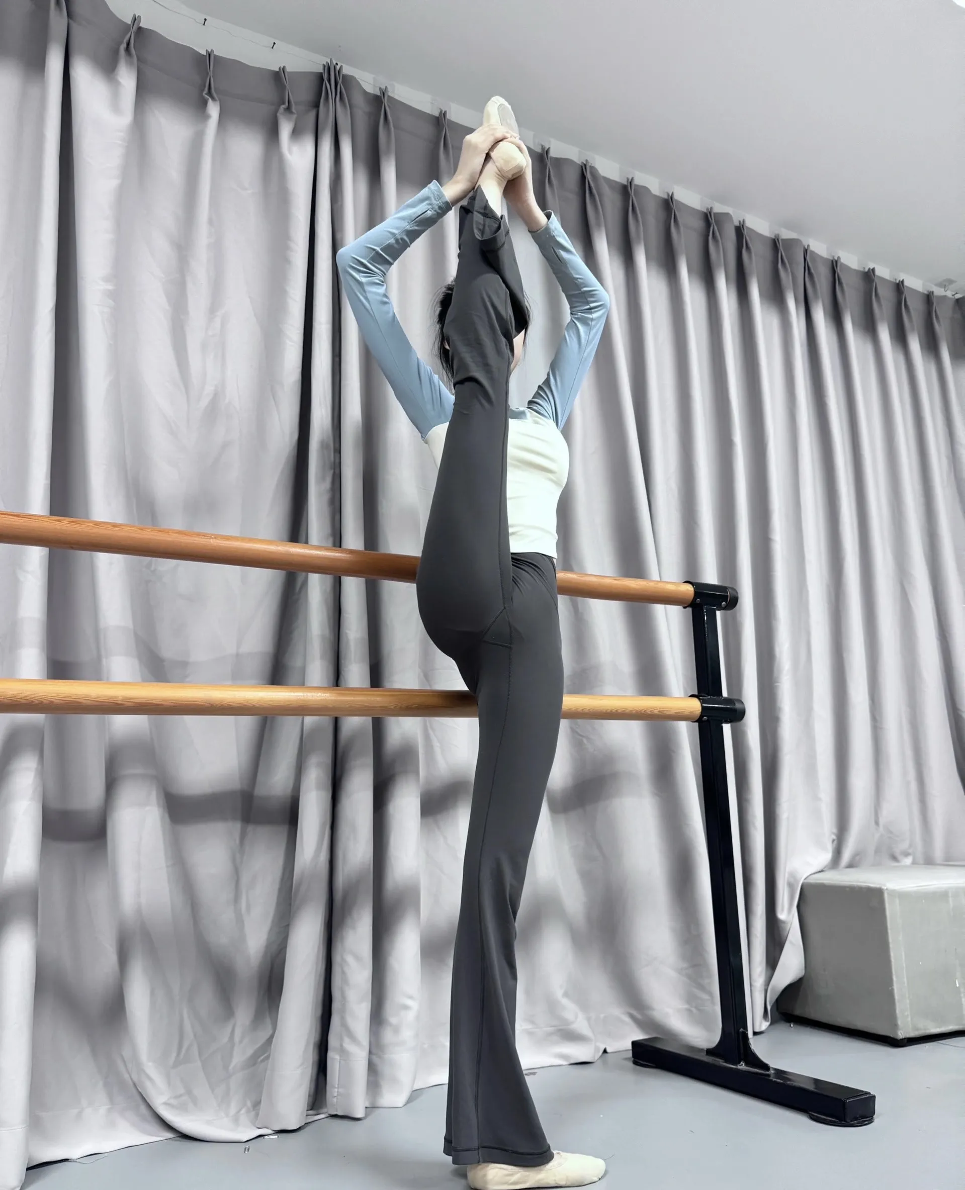 闵行 丝丝 Gallery 6