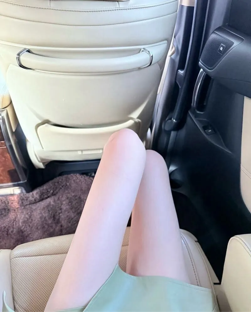 白虎学生 饼干 真人真照 Gallery 4