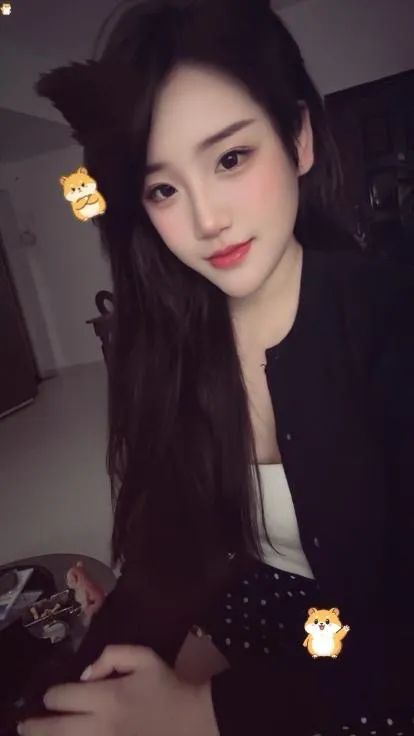 松江 悠悠 大胸御姐 别有风情 真人真照 Gallery 4