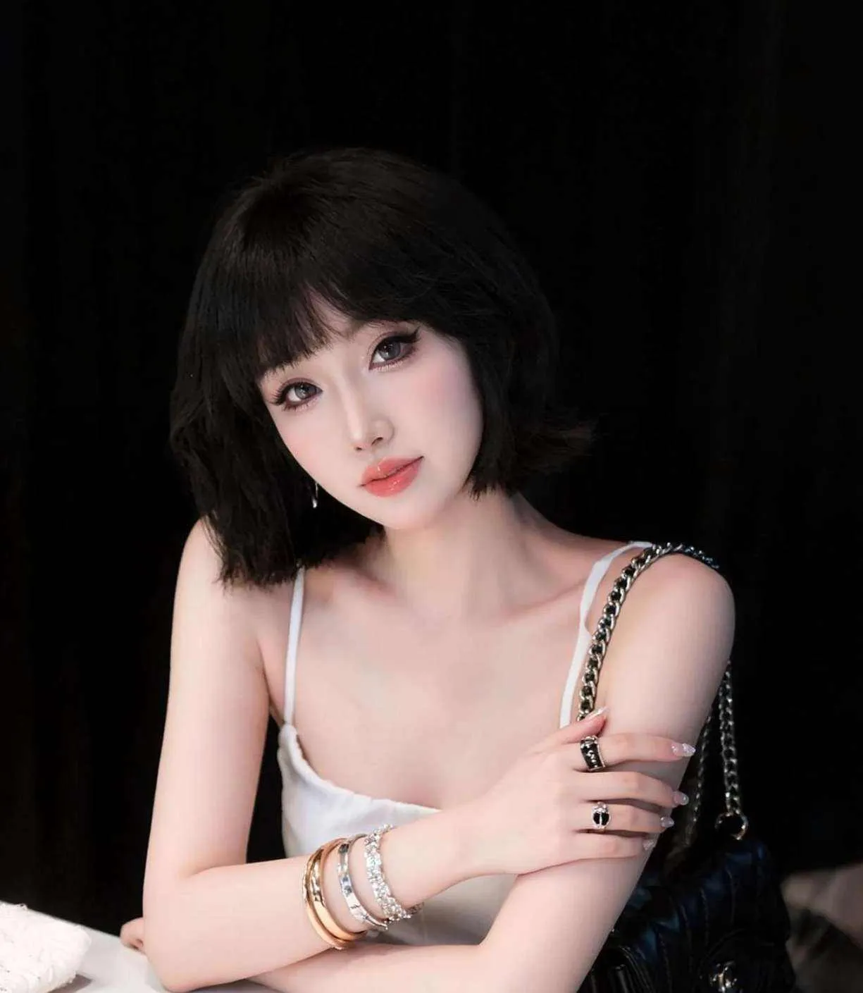 浦东川沙🔥艾琳🔥朝鲜族，外语老师兼职