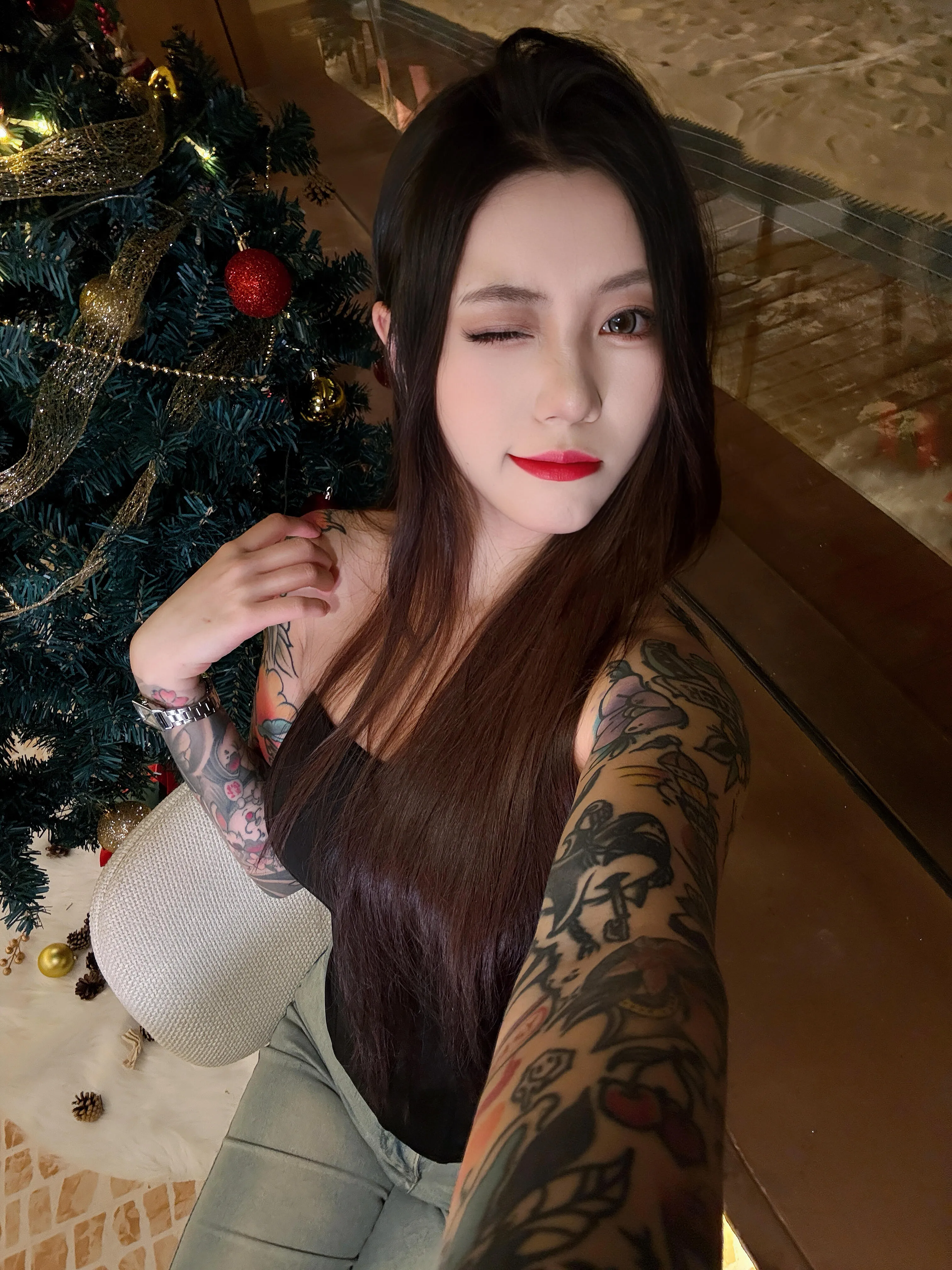 闵行大哥大，07年洪兴十三妹，三点粉小逼超级紧 Gallery 5