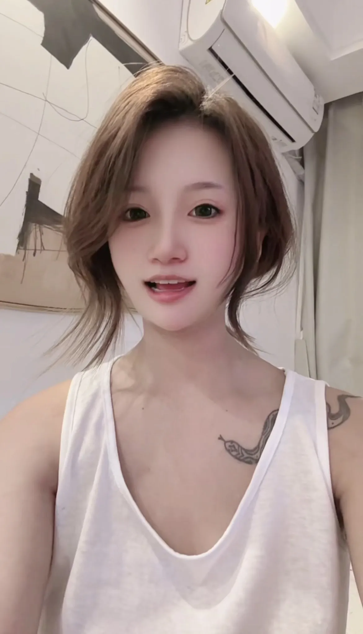 浦东恬恬 纯🈚开课 白虎少萝 Gallery 6