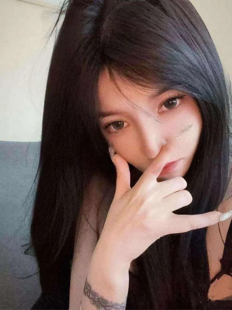 静安极品新疆混血儿-冰雪🉑毒龙，口爆 Gallery 6