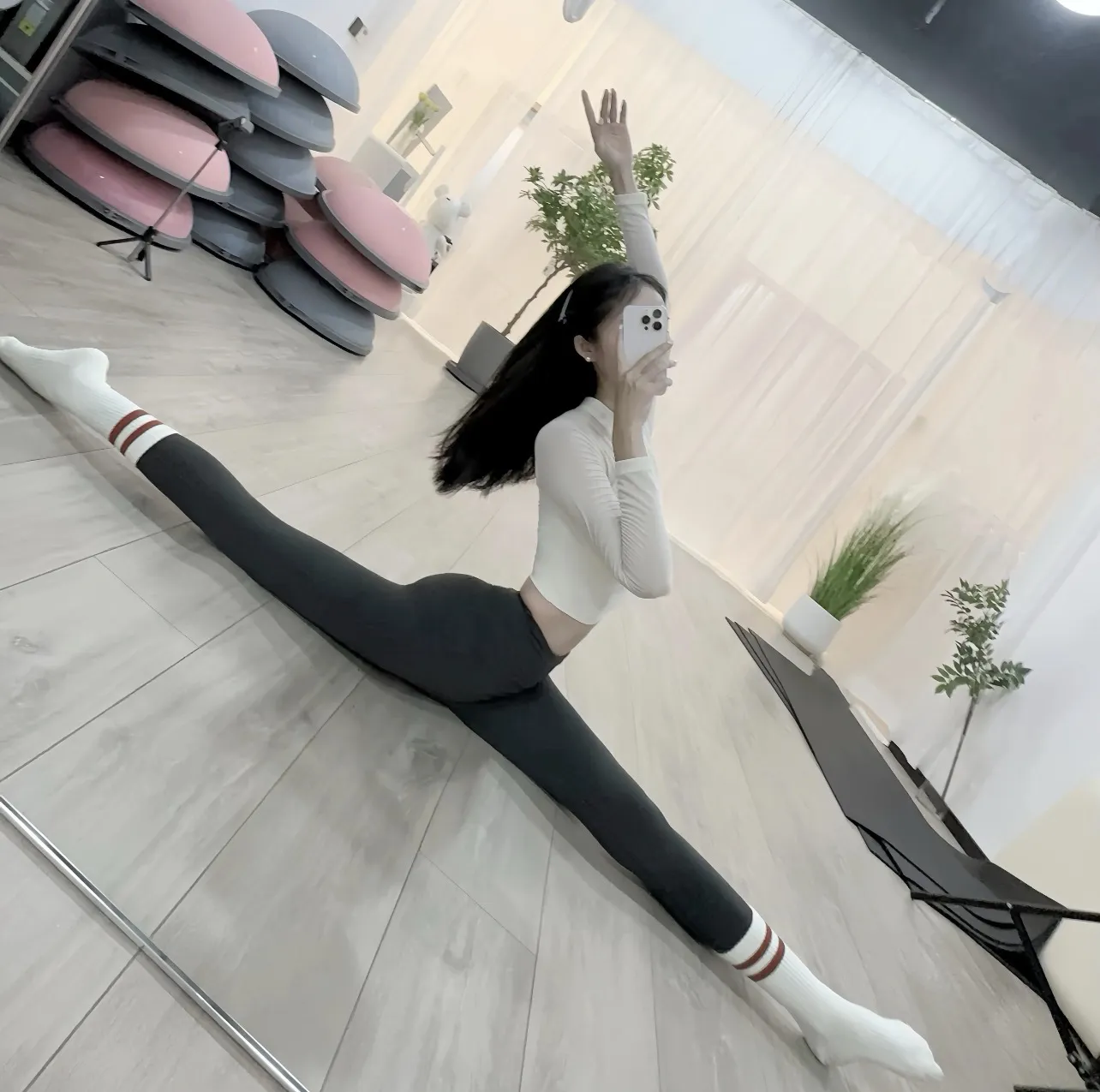 a126御姐学生可双飞代开 Gallery 3