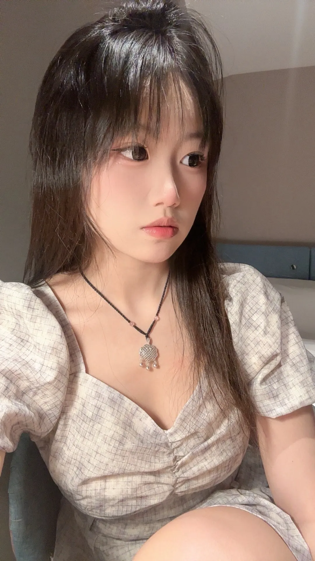 闵行08涂雨 尤物初下海,紧嫩三点粉(假赔万) Gallery 1