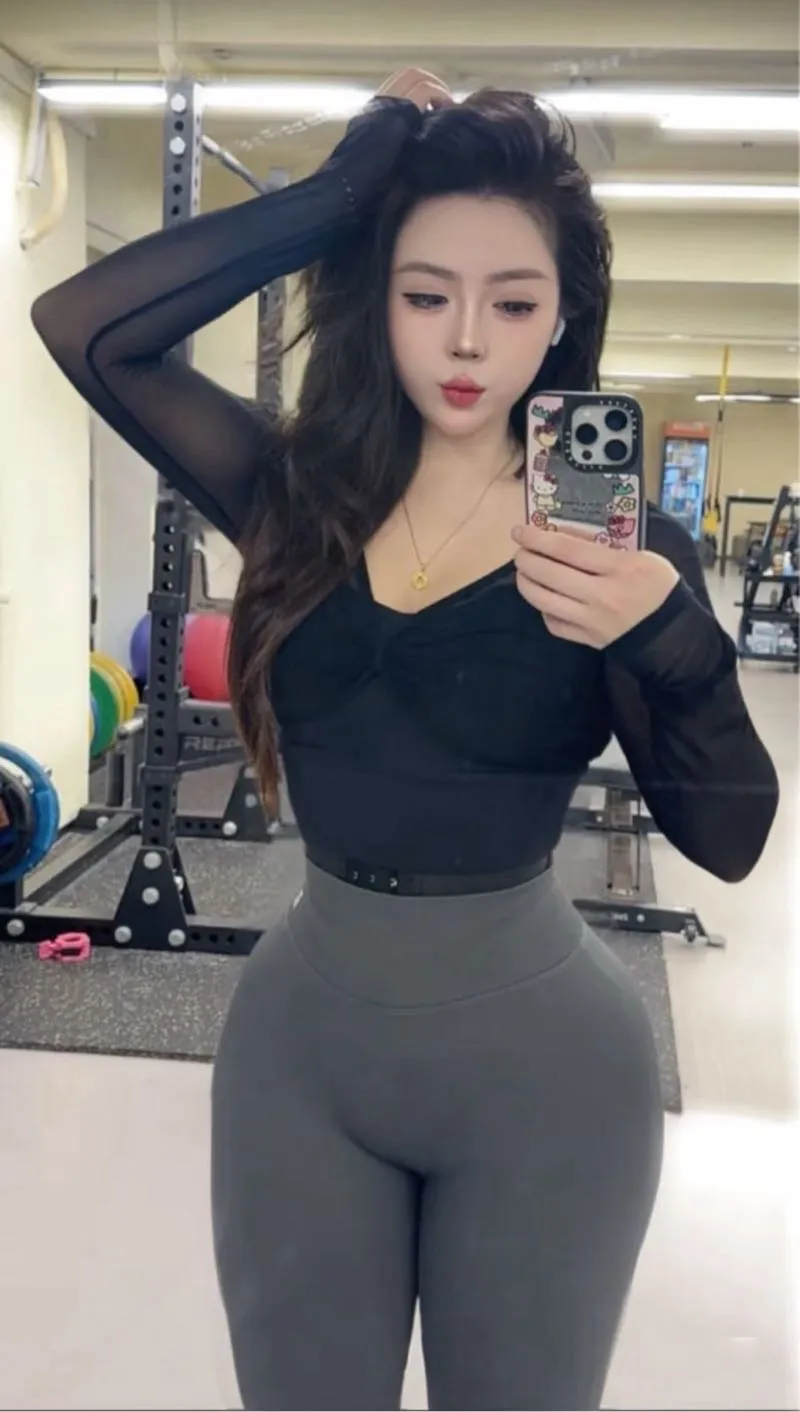 普陀啵啵 魔鬼身材极品大🐻 Gallery 5