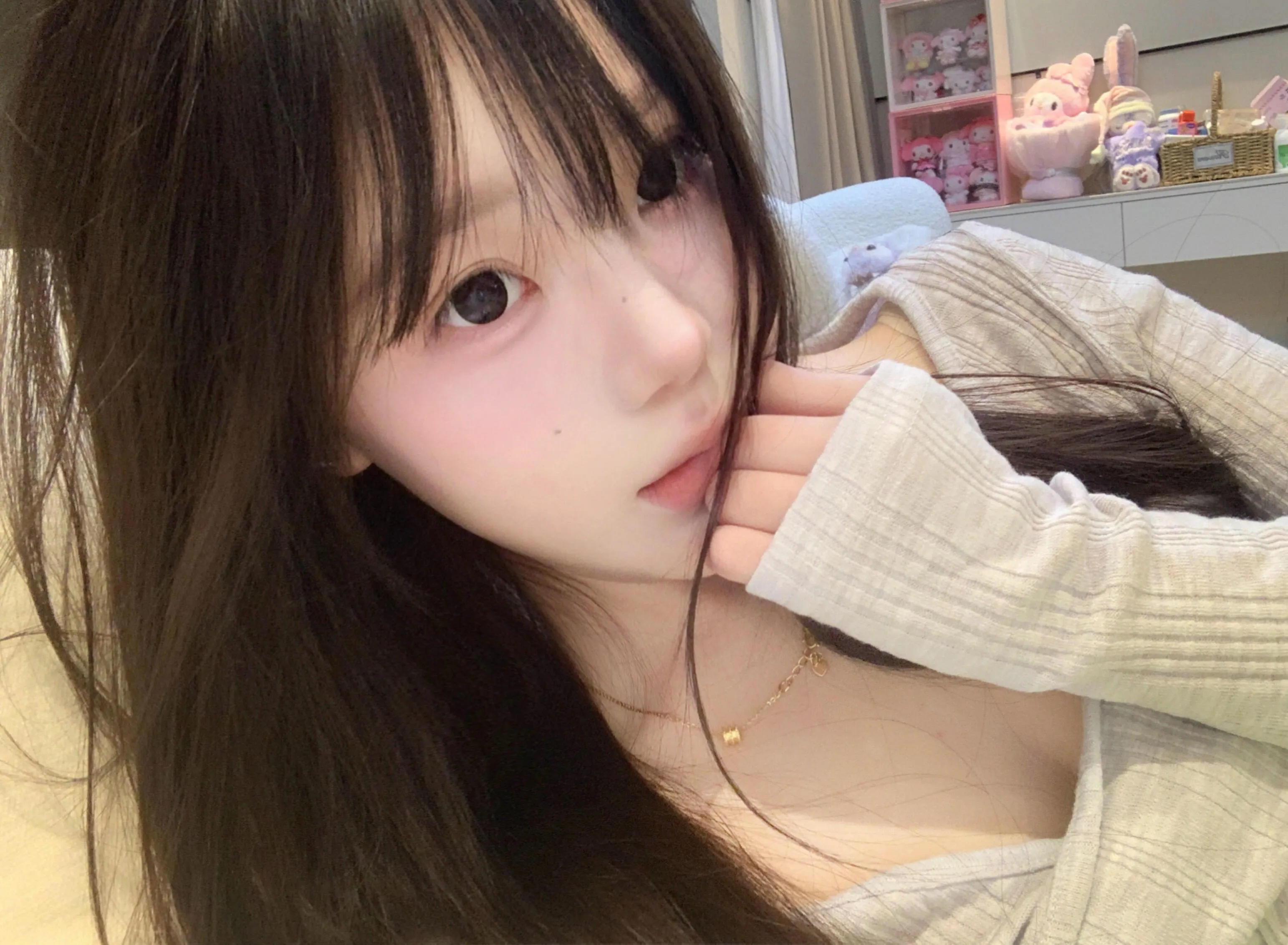 闵行08年刚开苞小桃子，人美逼甜，超级紧 Gallery 5