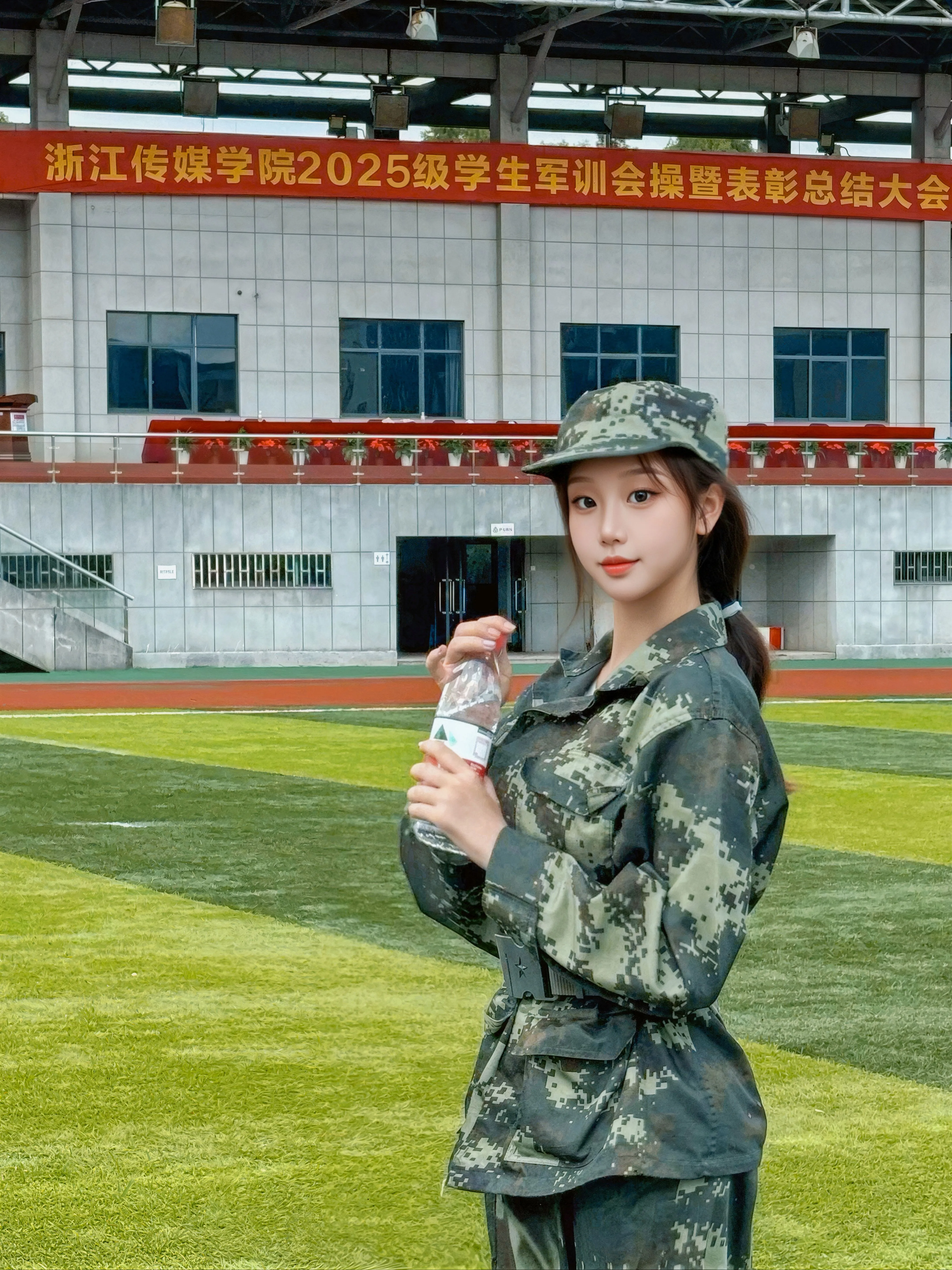 346新人浙大表演系白虎首开 Gallery 2
