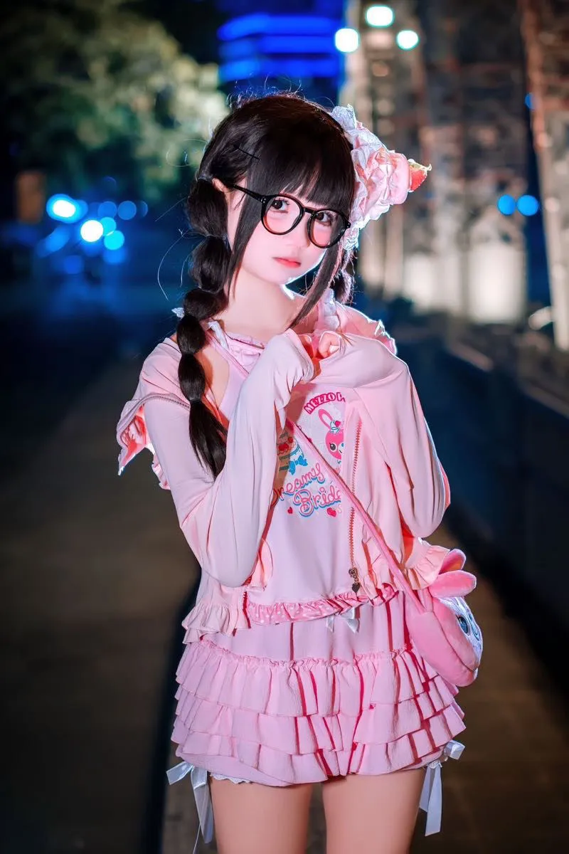 普陀小土豆 刚成年无奈下海 供弟弟读书 Gallery 4