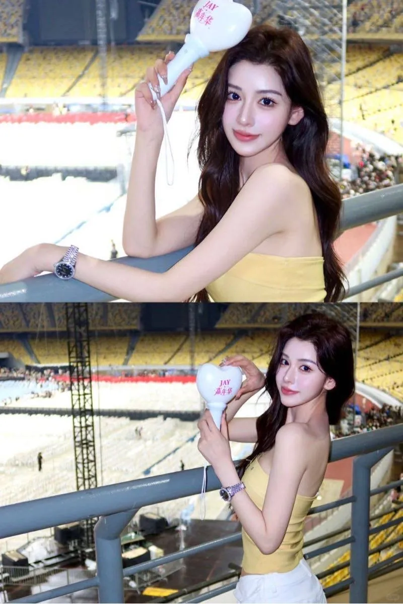 梦中情人书瑶 街拍模特 兼职短开 Gallery 6