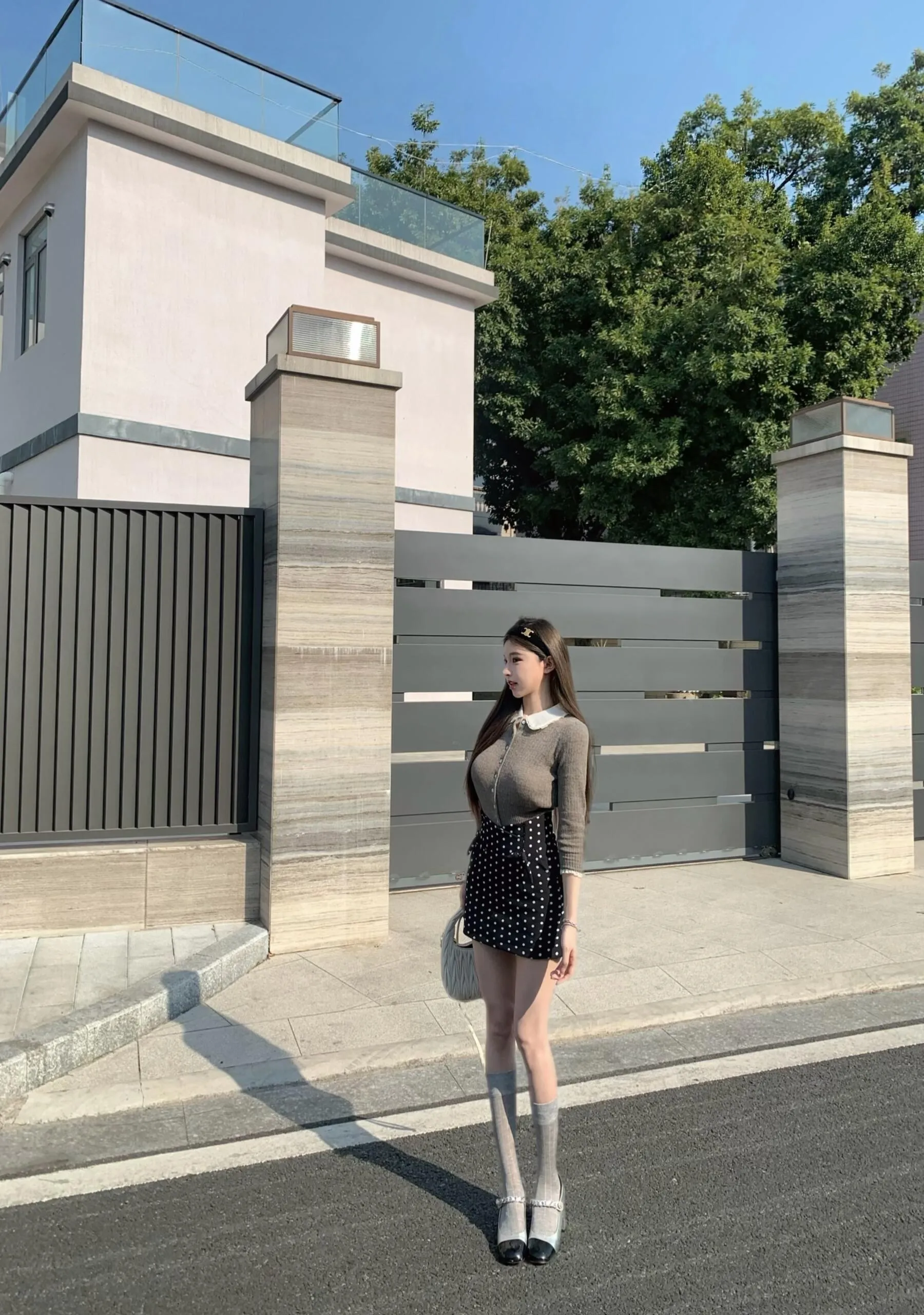 闵行可乐🛍首开06净身高173 🉑🈚颜值气质美女 Gallery 6