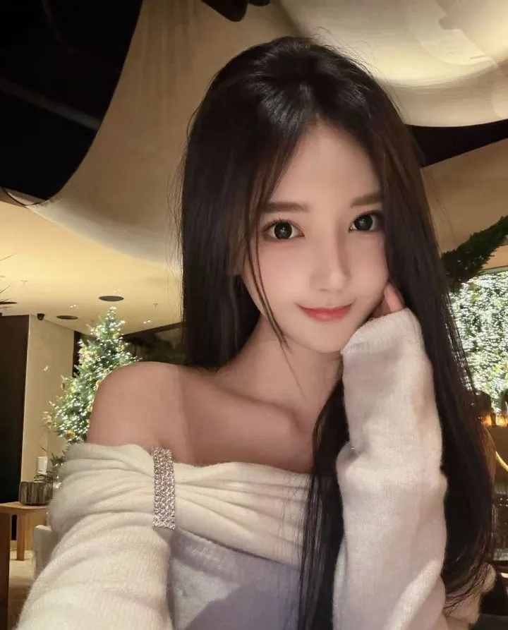 徐汇 滋滋 欲女心经 剑指美乳 Gallery 2