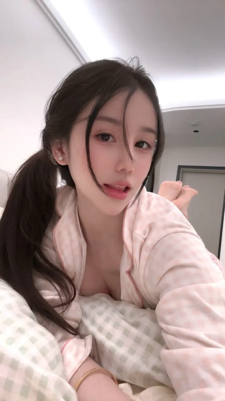 宝山极品学生 小怡