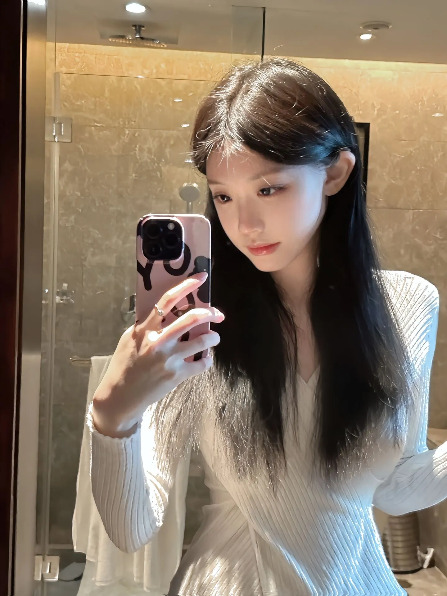 浦东 昭昭 Gallery 6