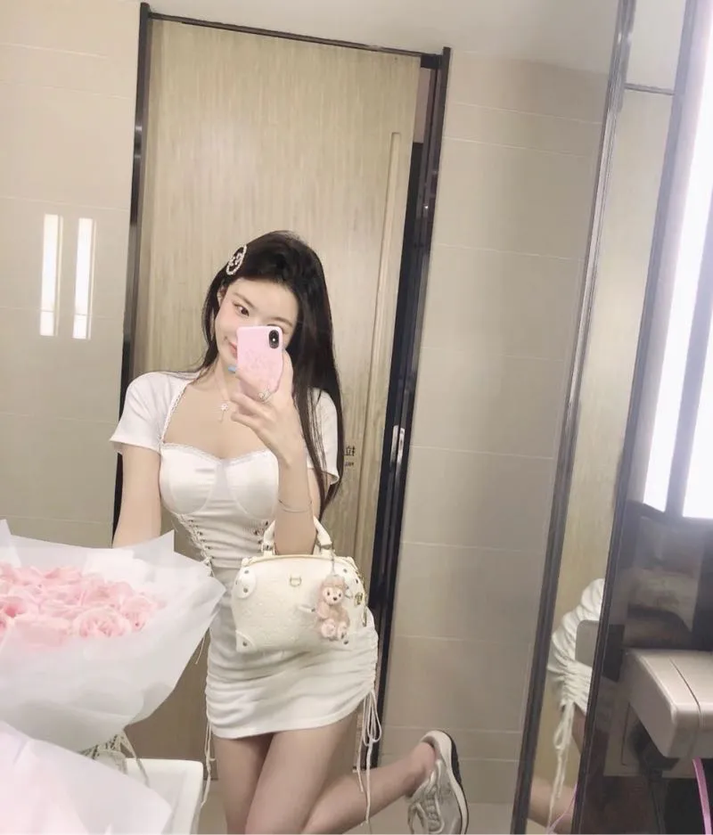 浦东 骚米 极品嫩妹粉嫩甜菜 Gallery 3