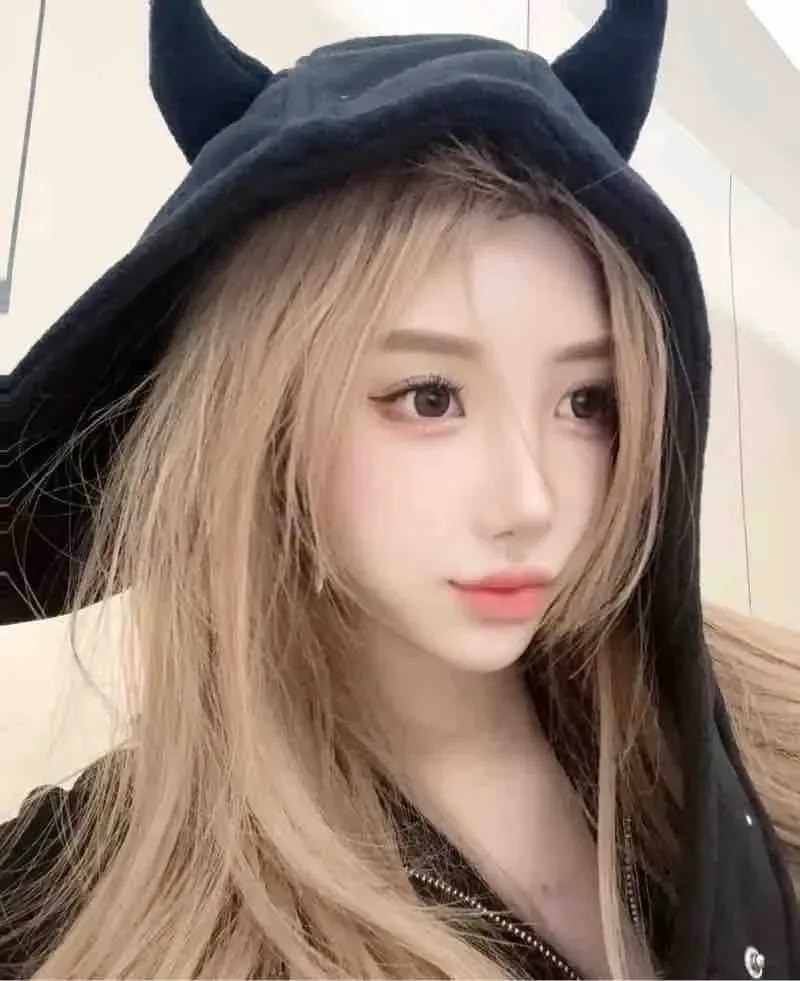 欧阳小小 中美混血