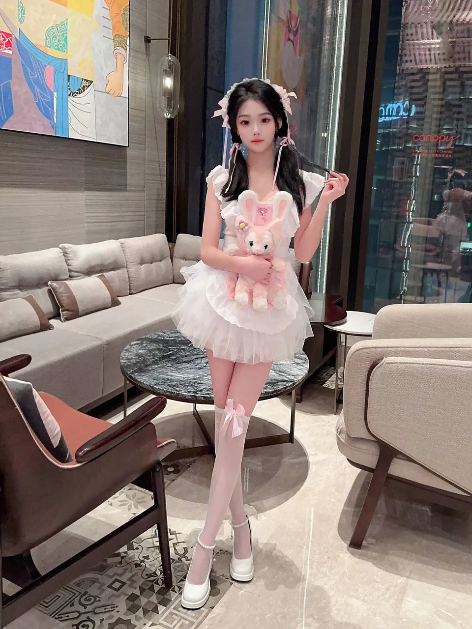 莹儿刚下海嫩妹 Gallery 4