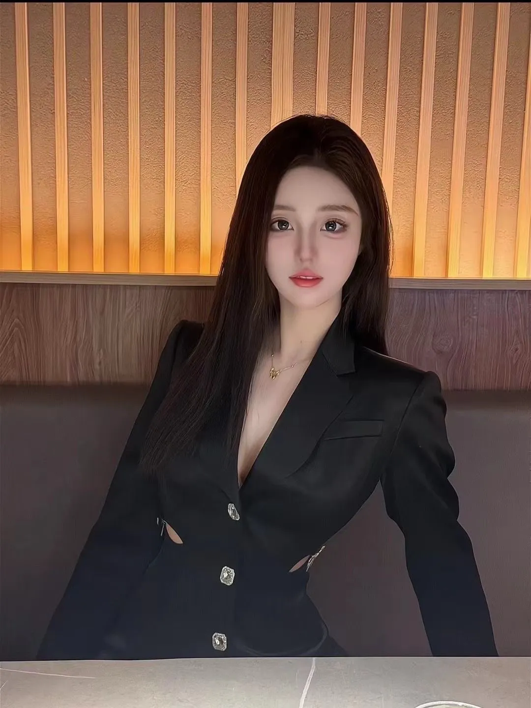 闵行 小热巴 美乳巨峰 Gallery 5