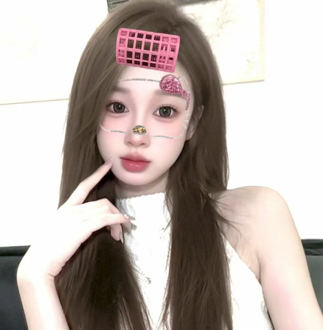 浦东金桥18岁。宝宝刚下海嫩。紧的夹人。水流粘手 Gallery 5