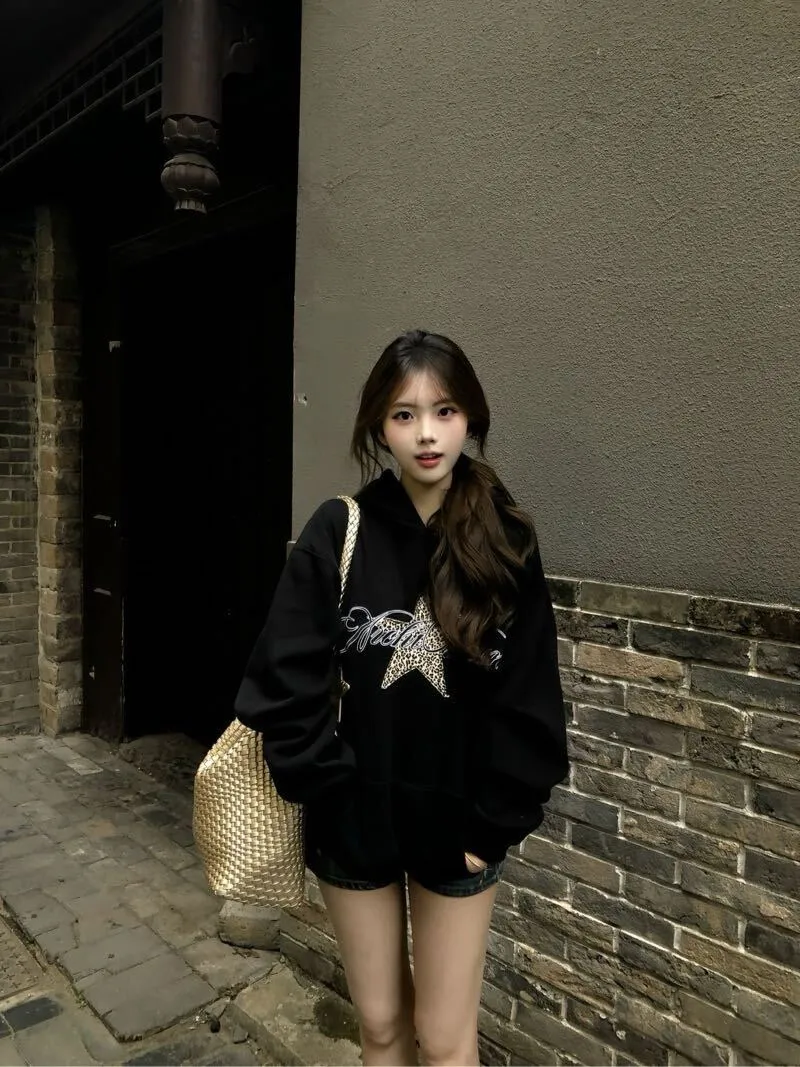 馒头 刚下海长腿嫩妹 Gallery 5