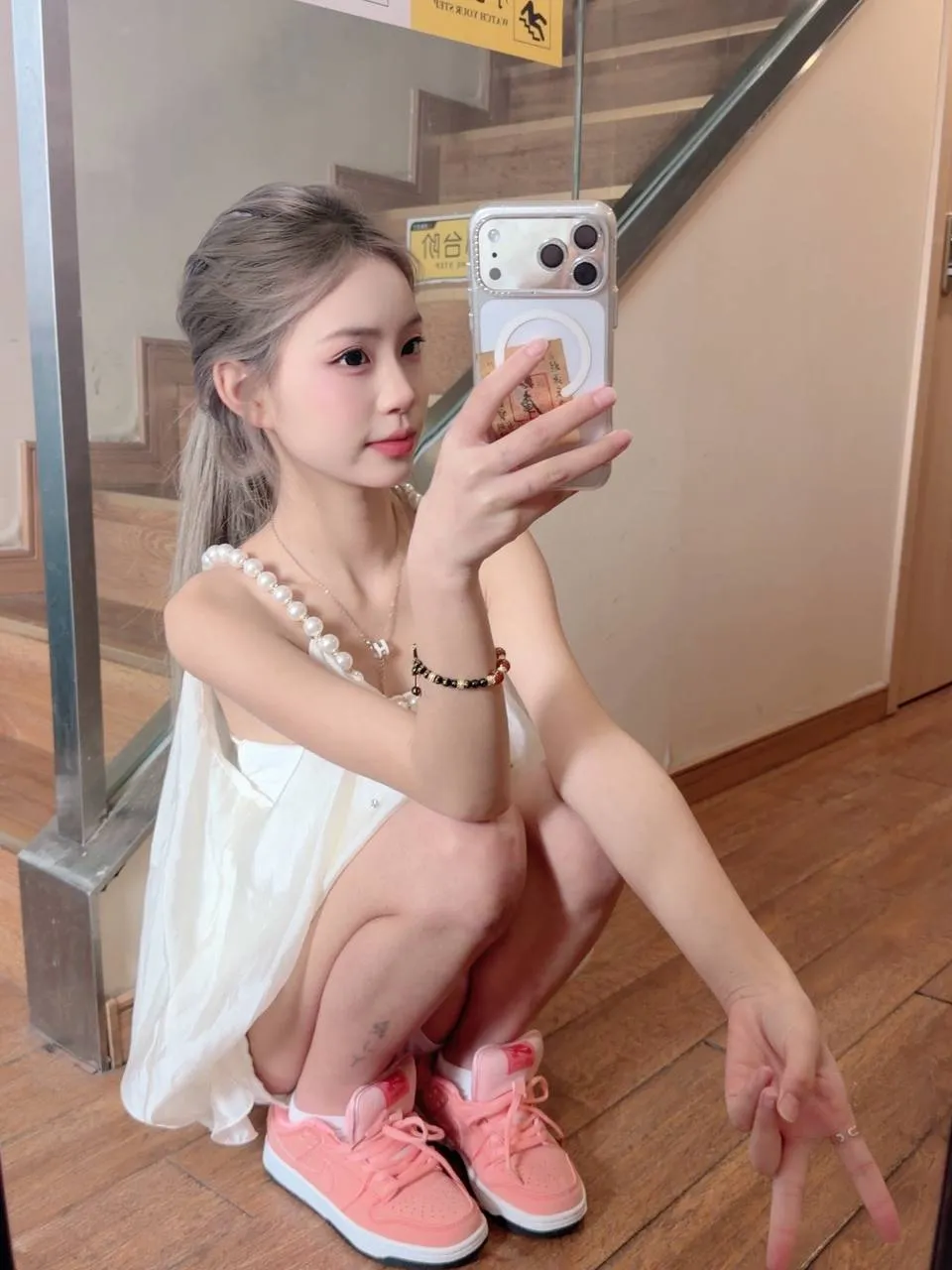 浦东极品萝莉白小纯 小雨点 (首开三点粉) Gallery 6