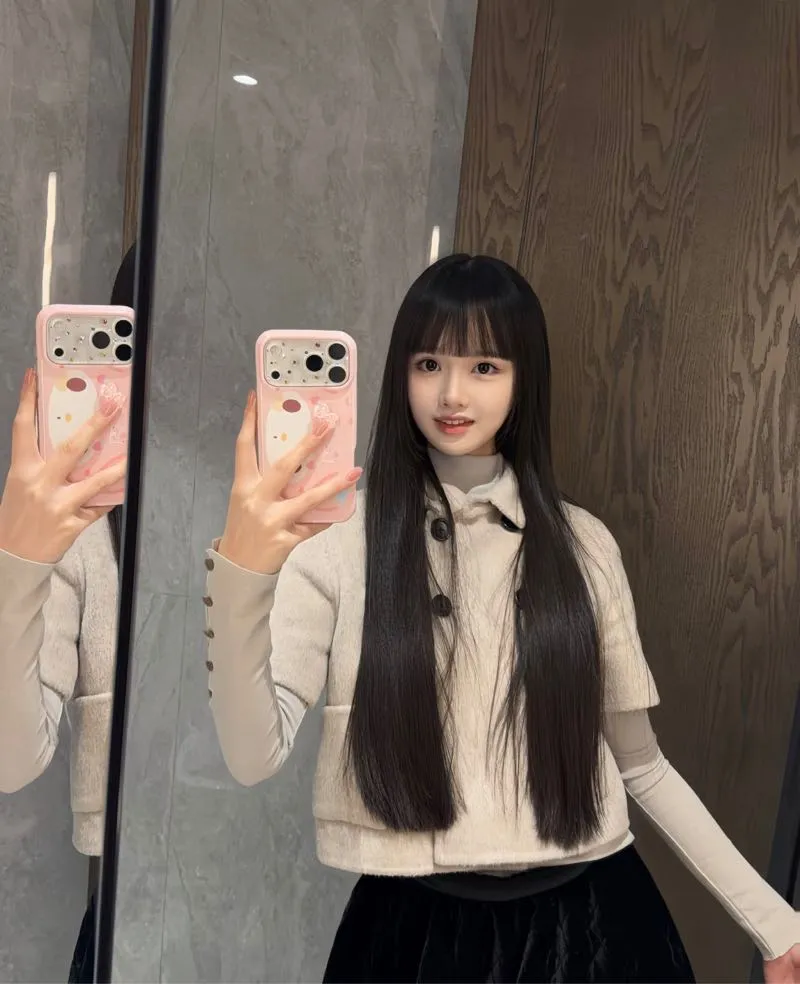 子怡，气质佳刚下海三点粉高情商会聊天 Gallery 5