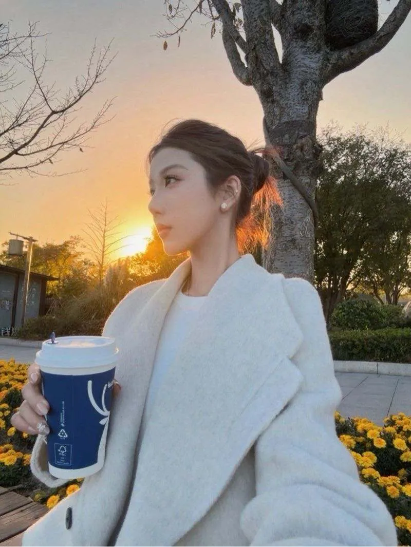 192新人博主杂志模特首开 陌陌 Gallery 3