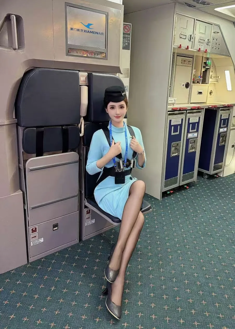 王伊乔🏠极品空姐短暂停留 Gallery 6