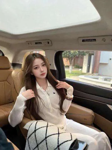 思琪短开白小纯