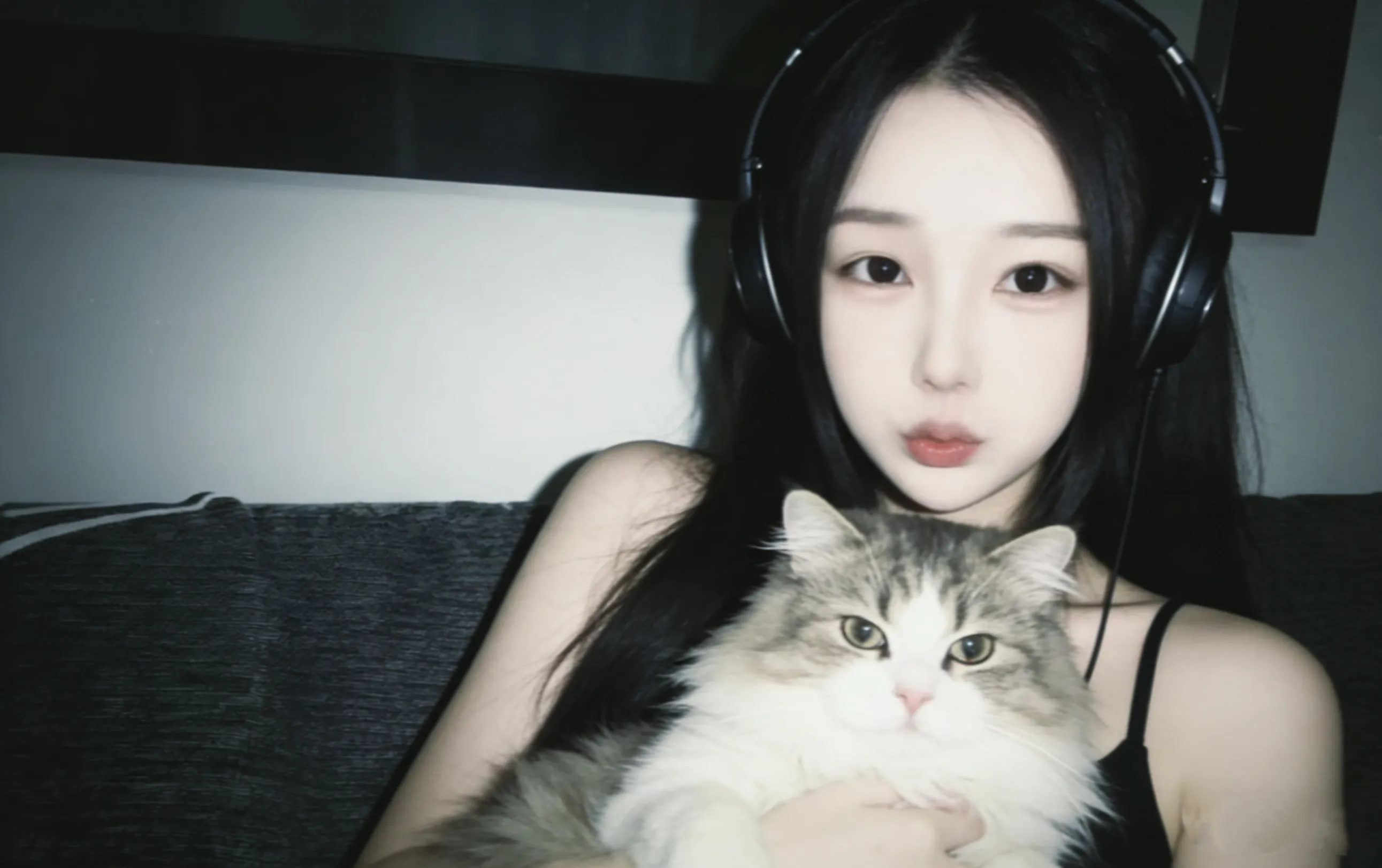 闵行07智恩 wt 小萝莉（真实自拍第一次下海 Gallery 4