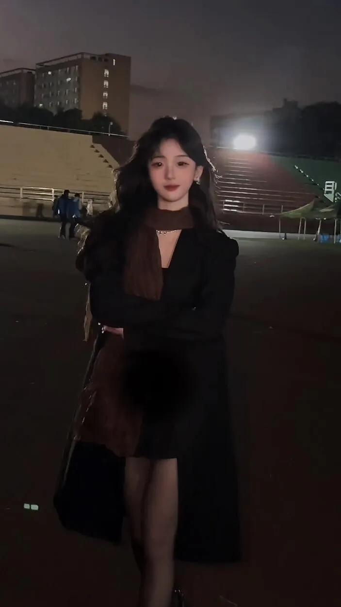 303新人极品学生兼职首开 Gallery 5