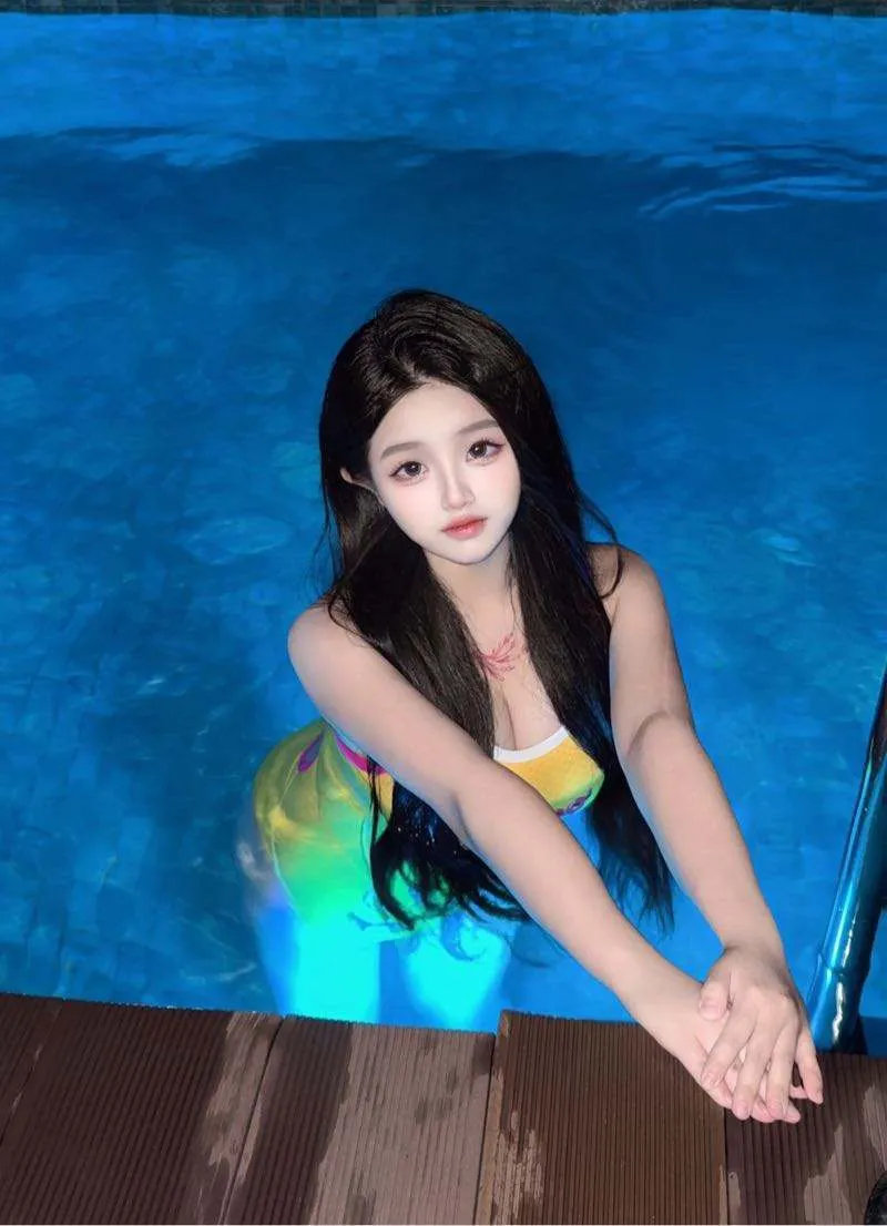 浦东07学生兼职小乔童颜巨乳