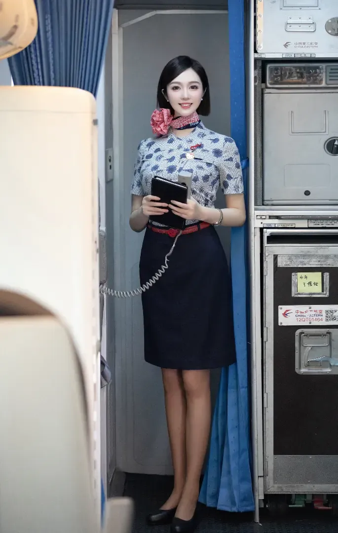 Y5201-172 徐汇硬五南航空姐 172D.99